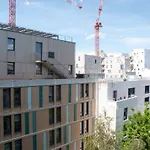 Beautiful Bright Apt On The Edge Of The Seine