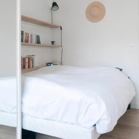 Apartment Beautiful Bright Apt On The Edge Of The Seine Paris